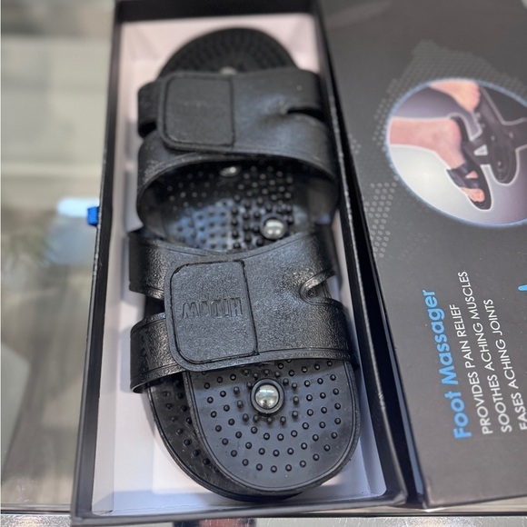 HiDow Foot Massager AcuSlippers - Picture 2 of 7
